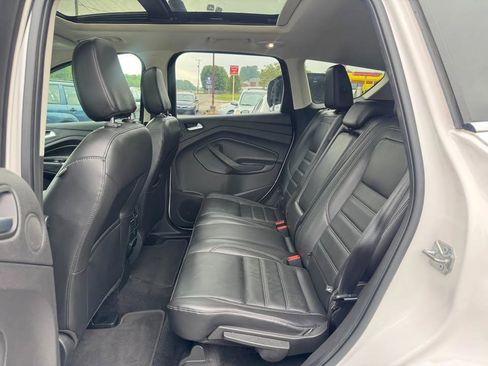 Used 2018 Ford Escape Titanium AWD/4WD image 11