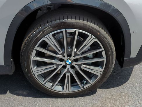 Certified 2026 BMW X1 xDrive28i w/ Technology Package image 12