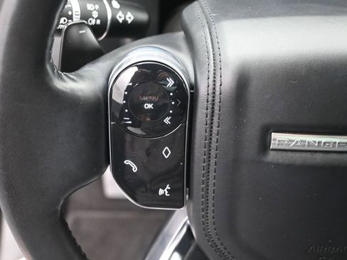 Used 2020 Land Rover Range Rover HSE image 35