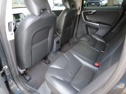 Used 2014 Volvo XC60 3.2 AWD/4WD image 9