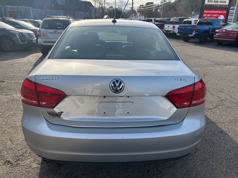 Used 2015 Volkswagen Passat 1.8T SE image 4