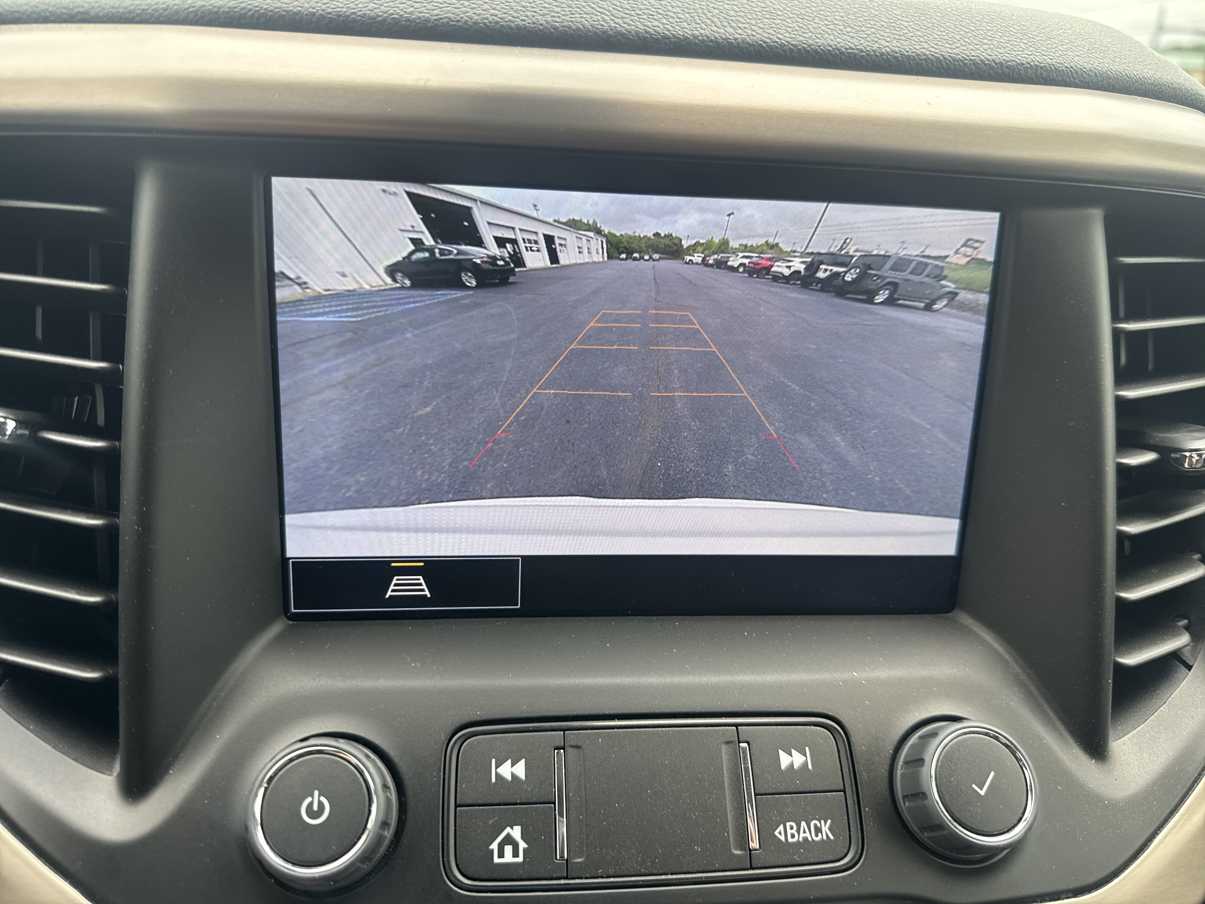 Used 2023 GMC Acadia Denali AWD/4WD image 27