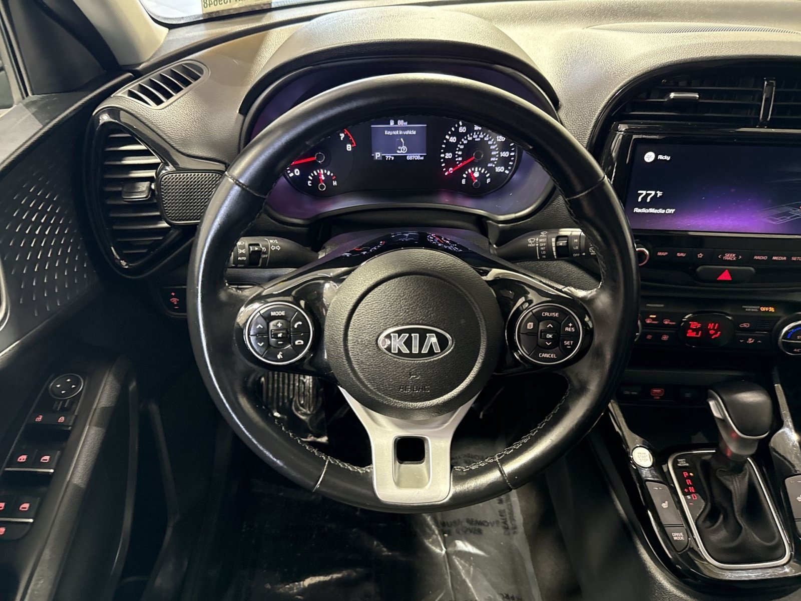 Used 2021 Kia Soul EX FWD image 17