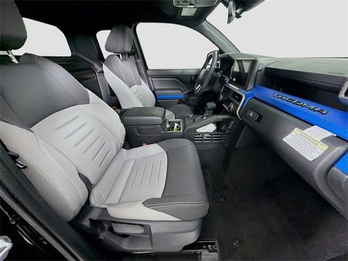 New 2025 Toyota Tacoma PreRunner image 23