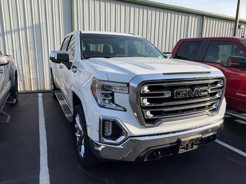 Used 2020 GMC Sierra 1500 SLT w/ SLT Premium Plus Package image 3
