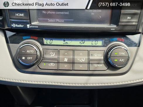 Used 2015 Toyota RAV4 XLE image 18