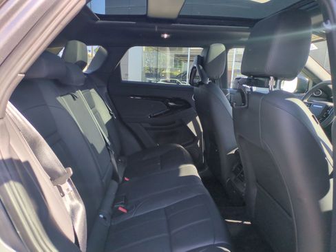 Used 2024 Land Rover Range Rover Evoque S image 29