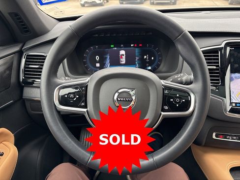 Certified 2023 Volvo XC90 B6 Ultimate image 24