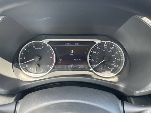 New 2025 Nissan Sentra SV w/ Trunk Package image 23