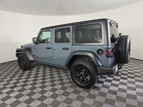 Used 2026 Jeep Wrangler Unlimited Sport AWD/4WD image 6