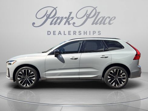 Used 2026 Volvo XC60 B5 Ultra w/ Protection Package Premier AWD/4WD image 2