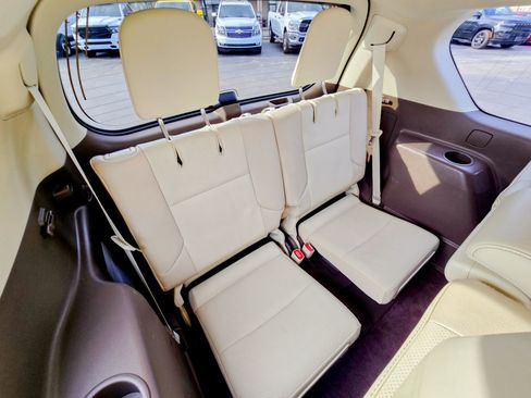 Used 2019 Lexus GX 460 Premium w/ Premium Package image 30