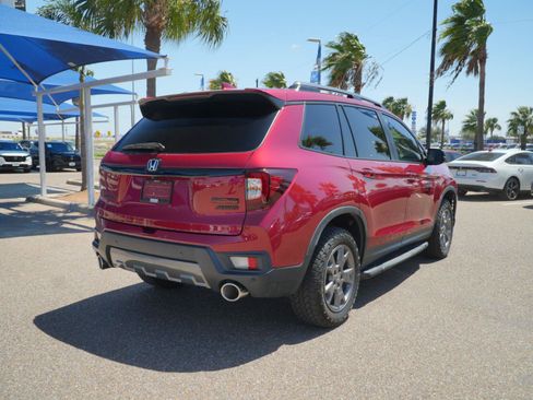 Used 2024 Honda Passport TrailSport image 5