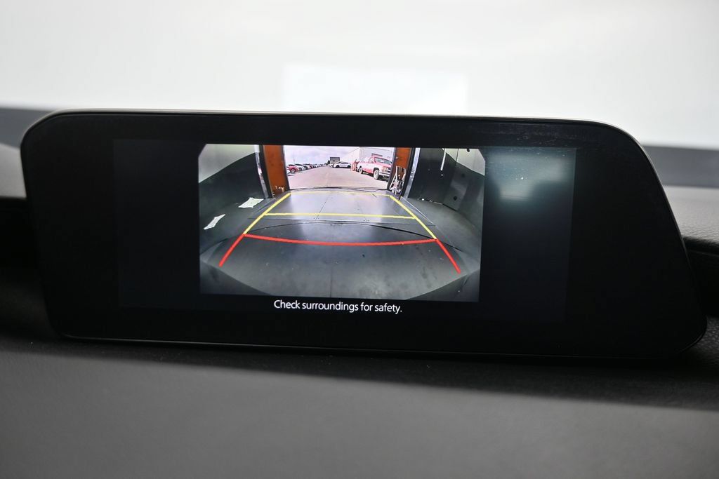 Used 2019 MAZDA MAZDA3 Sedan w/ Preferred Package FWD image 18