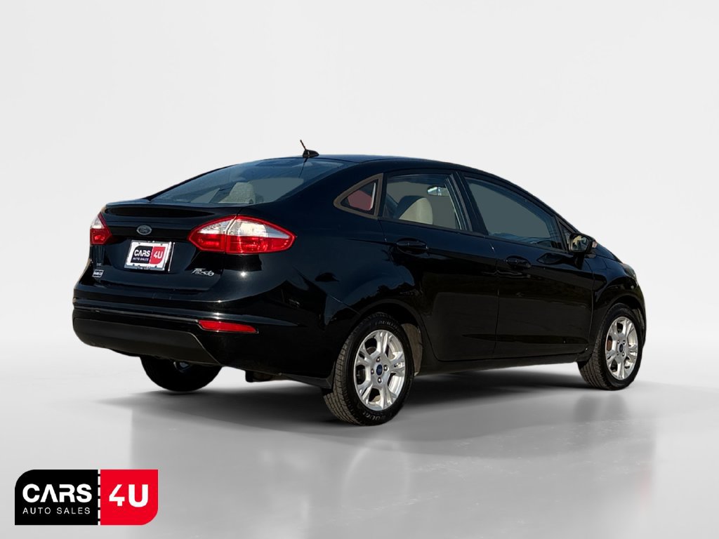 Used 2014 Ford Fiesta SE w/ Comfort Package FWD image 7