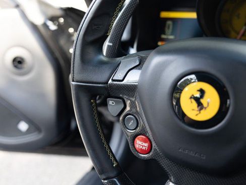 Used 2015 Ferrari F12 Berlinetta RWD image 39