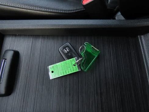 Used 2022 Honda Pilot Special Edition image 28