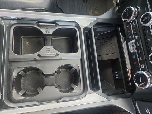 Certified 2024 Ford F350 Lariat w/ Black Appearance Package image 26