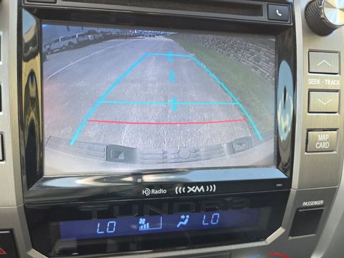 Used 2014 Toyota Tundra Limited w/ Limited Premium Package image 20