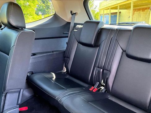 Used 2018 Volkswagen Atlas SEL FWD image 34