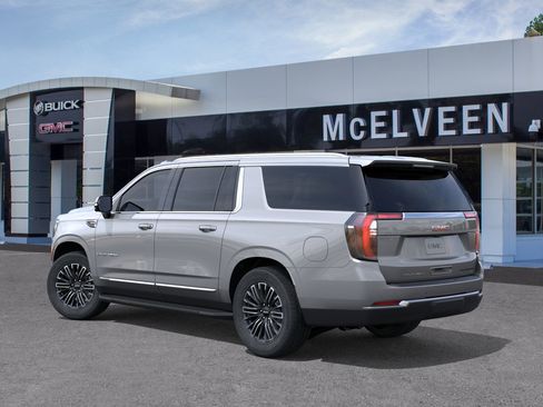 New 2026 GMC Yukon XL Elevation image 3