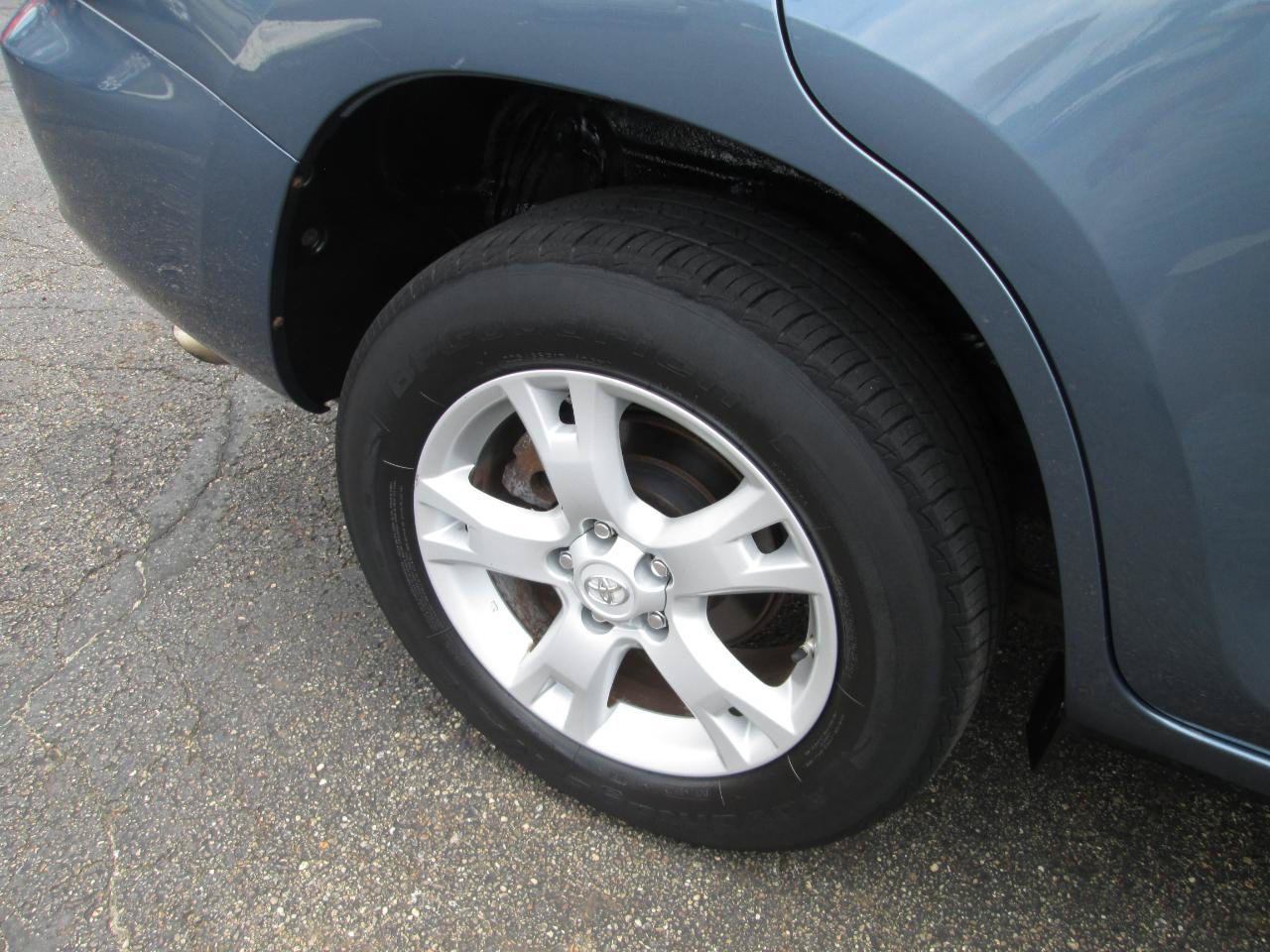 Used 2012 Toyota RAV4 4WD w/ Upgrade Value Pkg image 18