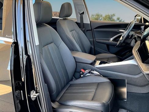 Used 2025 Audi Q5 Premium w/ Convenience Package AWD/4WD image 7