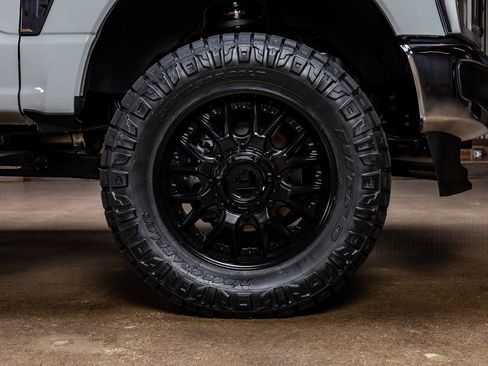 Used 2026 Ford F350 XLT image 12