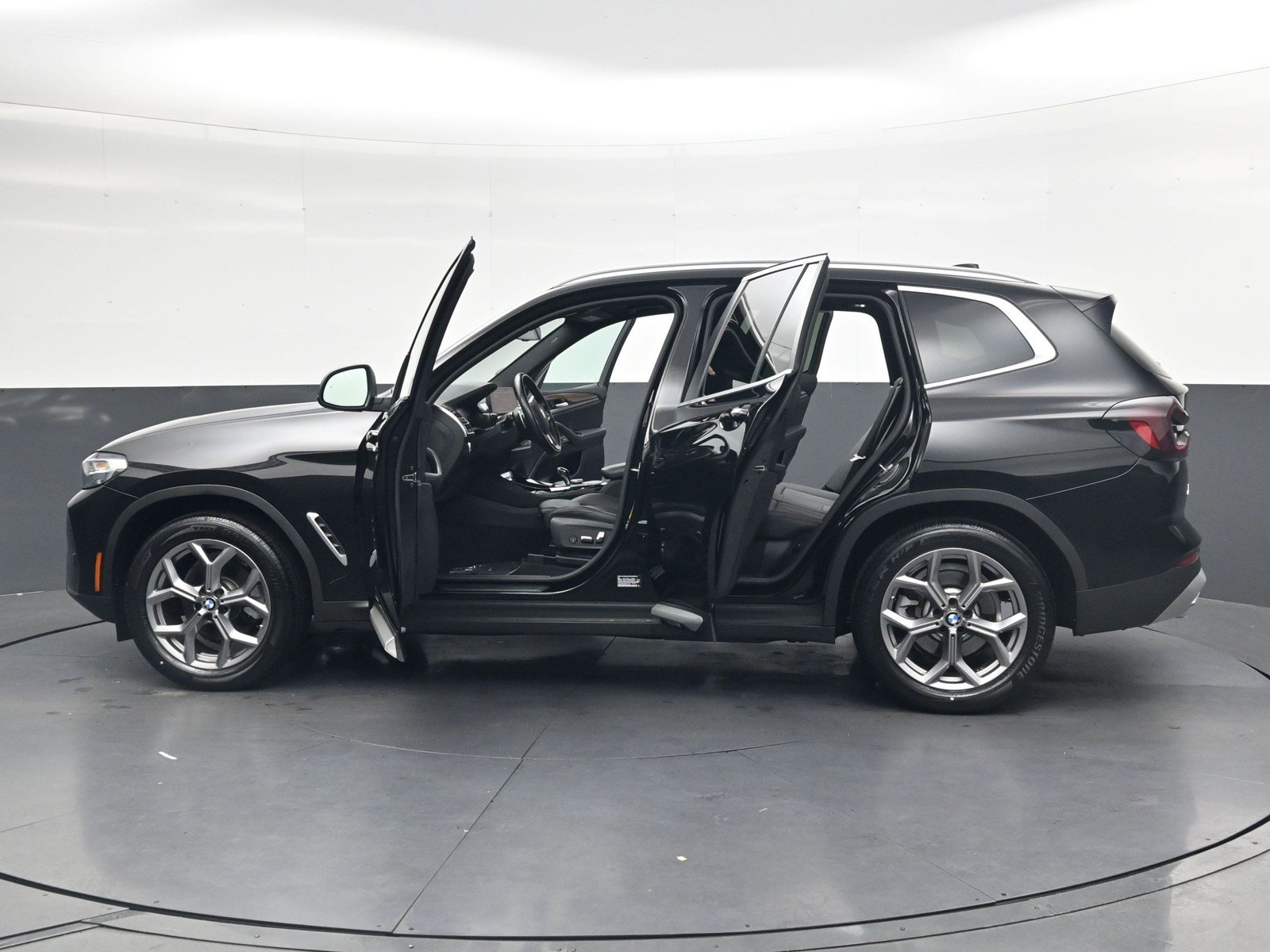 Used 2023 BMW X3 xDrive30i w/ Convenience Package AWD/4WD image 35
