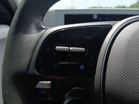 Used 2024 Hyundai Ioniq 5 SEL image 21