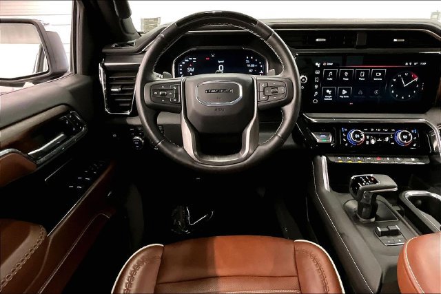 Used 2024 GMC Sierra 1500 Denali Ultimate AWD/4WD image 6