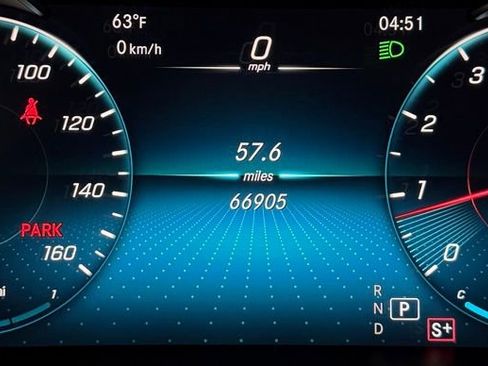 Used 2022 Mercedes-Benz GLC 300 4MATIC image 18