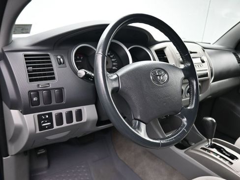 Used 2006 Toyota Tacoma 4x4 Double Cab w/ SR5 Pkg #2 image 13