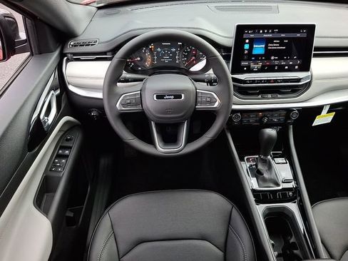 New 2026 Jeep Compass Limited image 2