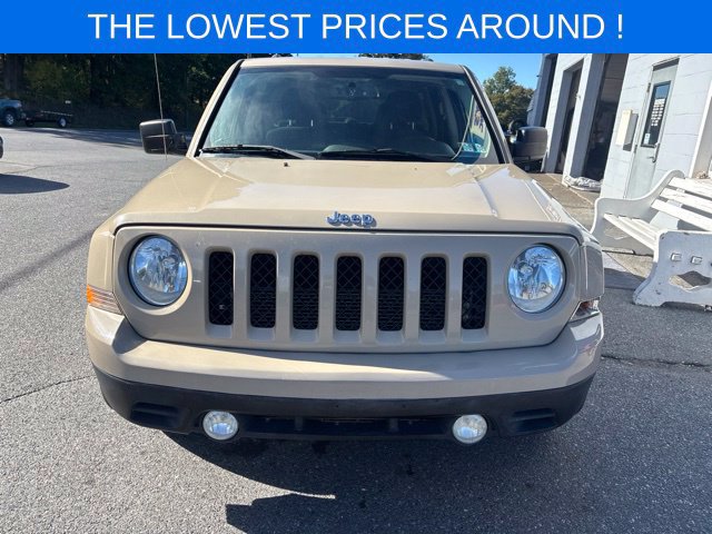 Used 2017 Jeep Patriot Sport w/ Power Value Group FWD image 2
