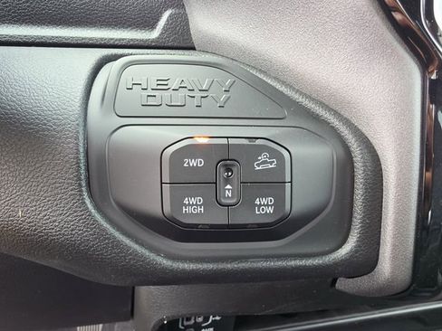 New 2026 RAM 2500 Tradesman AWD/4WD image 23