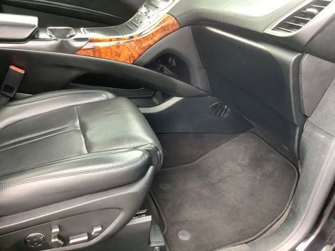 Used 2020 Lincoln Nautilus Reserve w/ Equipment Group 201A image 28