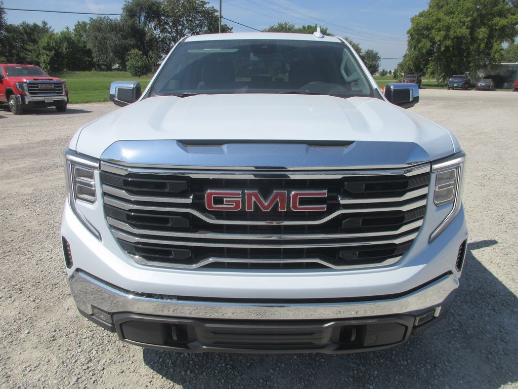 New 2026 GMC Sierra 1500 SLT w/ SLT Premium Package AWD/4WD image 12