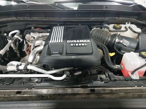 Used 2023 GMC Sierra 1500 Denali Ultimate image 32