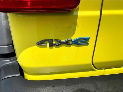 Used 2024 Jeep Wrangler Unlimited Rubicon 4xe image 9