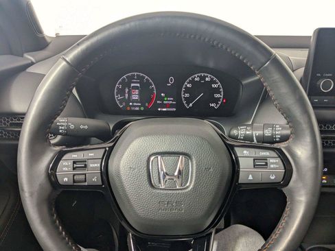 Used 2023 Honda HR-V Sport image 16
