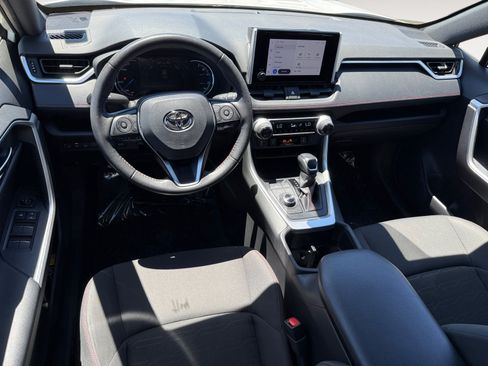 Used 2023 Toyota RAV4 SE w/ Weather & Moonroof Package AWD/4WD image 15