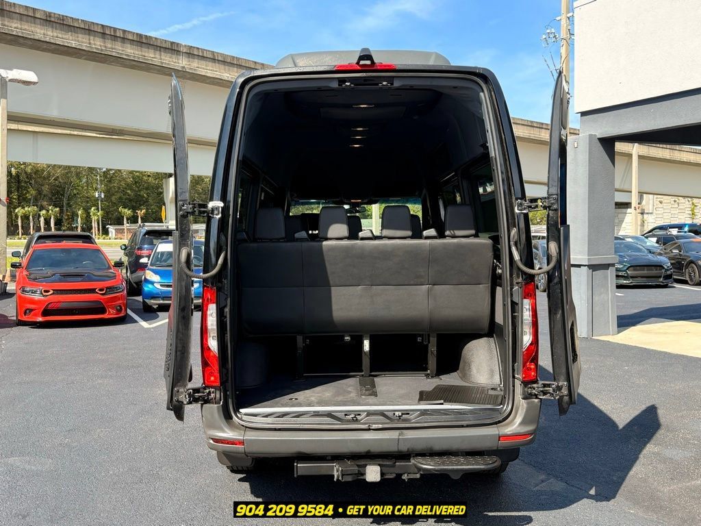 Used 2019 Mercedes-Benz Sprinter 2500 image 23