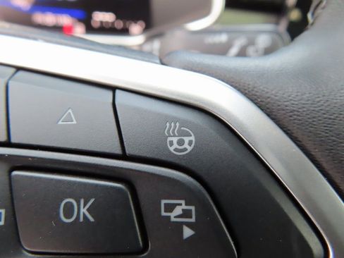 New 2026 Volkswagen Taos SE AWD/4WD image 15