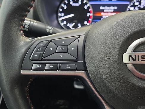 Used 2023 Nissan Sentra SR FWD image 16