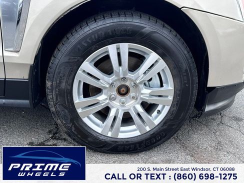 Used 2015 Cadillac SRX Luxury w/ Driver Awareness Package AWD/4WD image 24