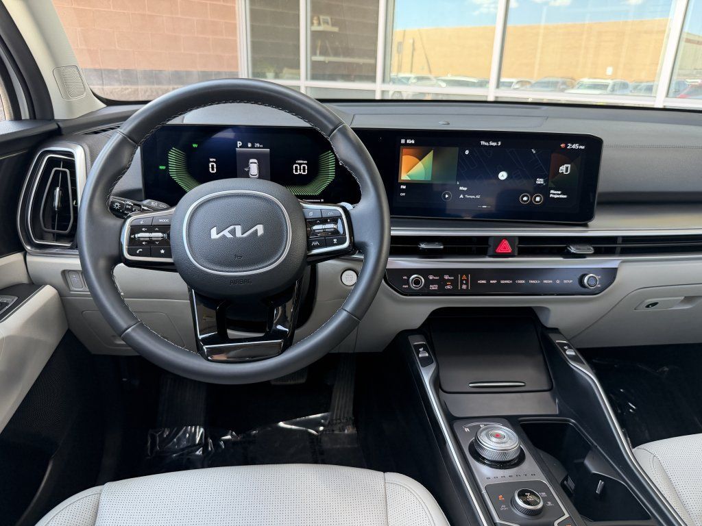 Used 2025 Kia Sorento EX w/ EX Panoramic Sunroof Package AWD/4WD image 16