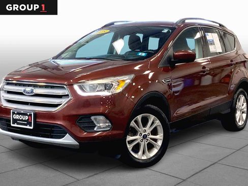 Used 2018 Ford Escape SEL image 1