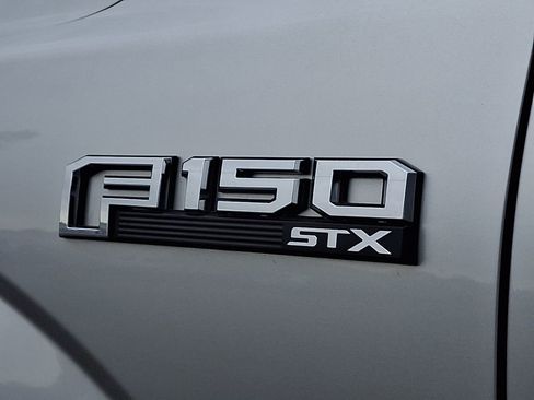 Used 2018 Ford F150 XL w/ Equipment Group 101A Mid AWD/4WD image 28