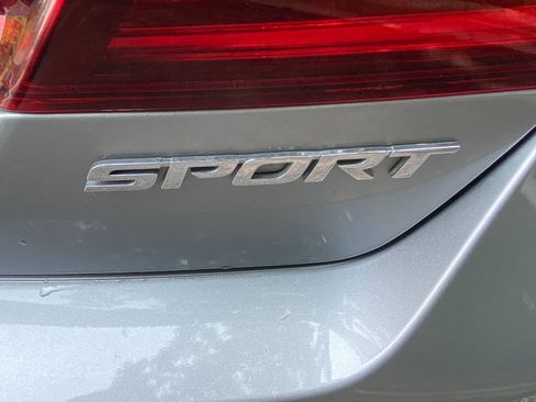 Used 2017 Honda Accord Sport image 37